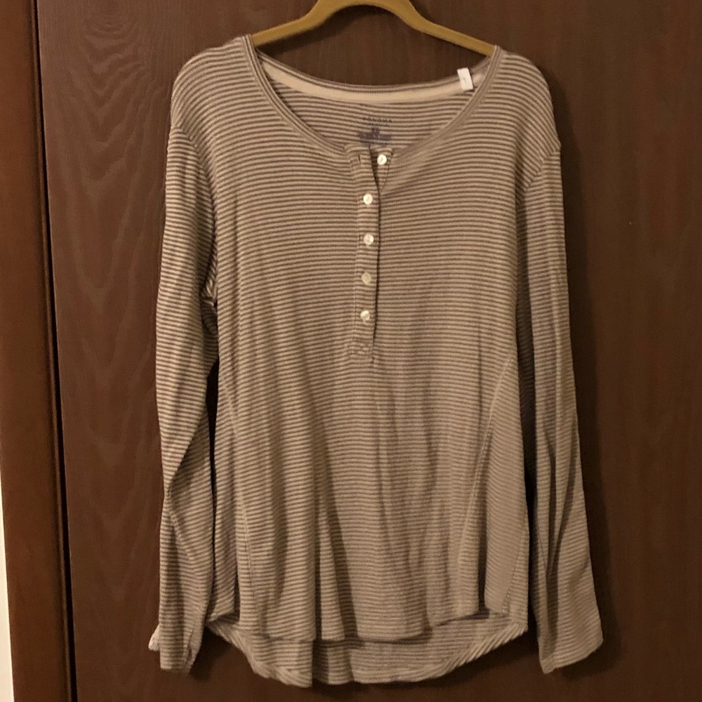 Lightweight Striped Henley w/ Lace Sleeve Detail